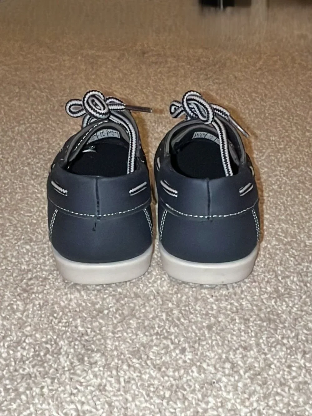 Boys Navy Boat Shoes Lace Up Loafers Size 9 NIB